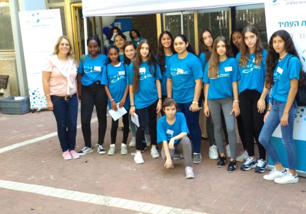 “מדעניות העתיד” בנות שכבת ט’ חוו יום מרתק באוניברסיטת בר- אילן בנוכחות שר המדע והטכנולוגיה אופיר אקוניס