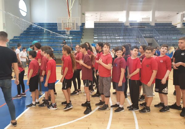 יום ספורט לשכבת ז’ המפרגנת …היה כיף ומגבש מאד