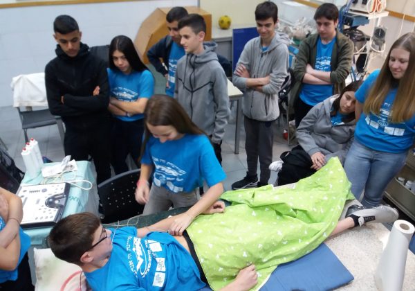 תלמידי מדעית ט’ בסיור ביורפואה בטכנודע חדרה