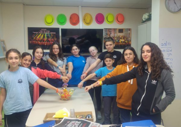 “מעגלי שיח” עם המנהלת “משמרים ומשפרים”