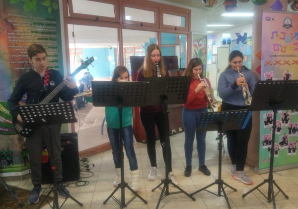 “במה פתוחה” של תלמידי המוסיקה – הנאה צרופה🌹🌹