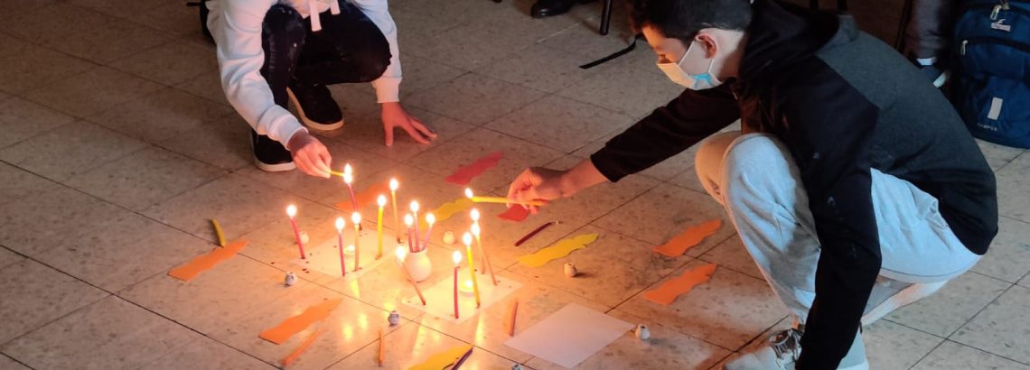 “האור שבי” כיתה ח’5 בפעילות לקראת חנוכה