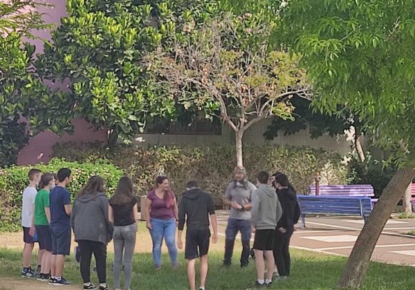 תלמידי שכבה ח’ בפעילות גיבוש