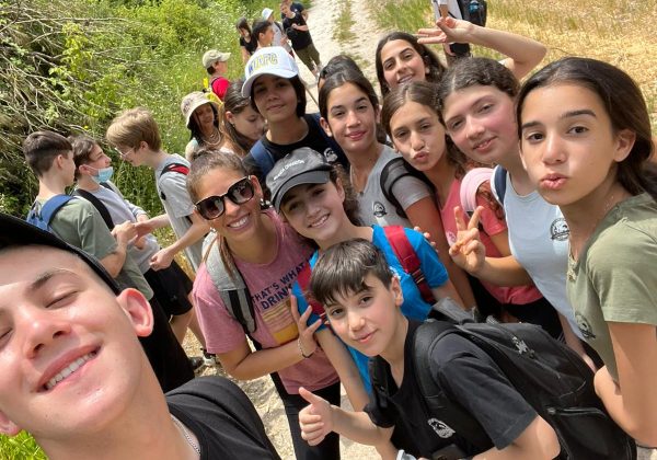 ח’6 מתגבשים במהלך יום שדה