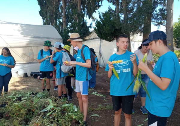 כיתה מדעית ט’ בסיור אחרון לשנת תשפ”ב