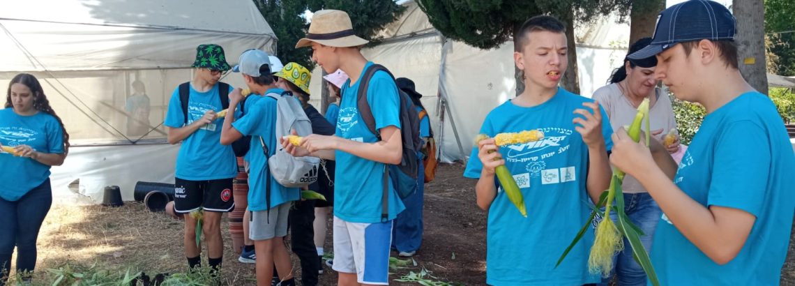 כיתה מדעית ט’ בסיור אחרון לשנת תשפ”ב